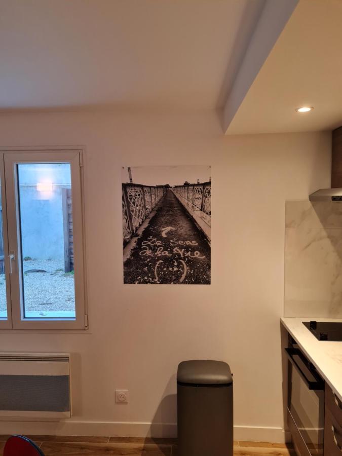 Appartement Calme Et Pratique. Tours Exteriör bild